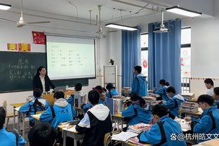 埃弗顿总监：球队1月不会有大量转会引援发生，但我们也有在工作