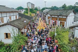 本季末节最后2分钟反超球数：莫兰特1场3球&平詹姆斯 仅次于库里